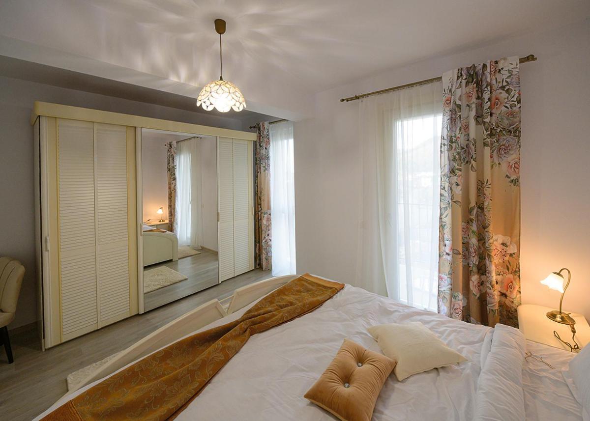 Apartament Laur Gura Humorului Bagian luar foto
